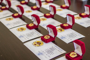 #ГТО #ИсторияГТО На золотой знак, как правило, достаточно выполнить четыре обязательных теста плюс несколько дополнительных с результатом #ГТО #ИсторияГТО На золотой знак, как правило, достаточно выполнить четыре обязательных теста плюс несколько дополнительных с результатом.
